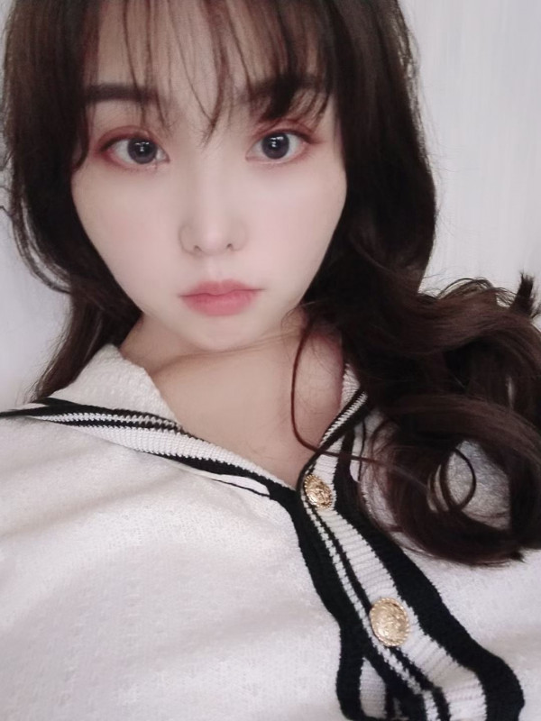 徐汇体育场米婷